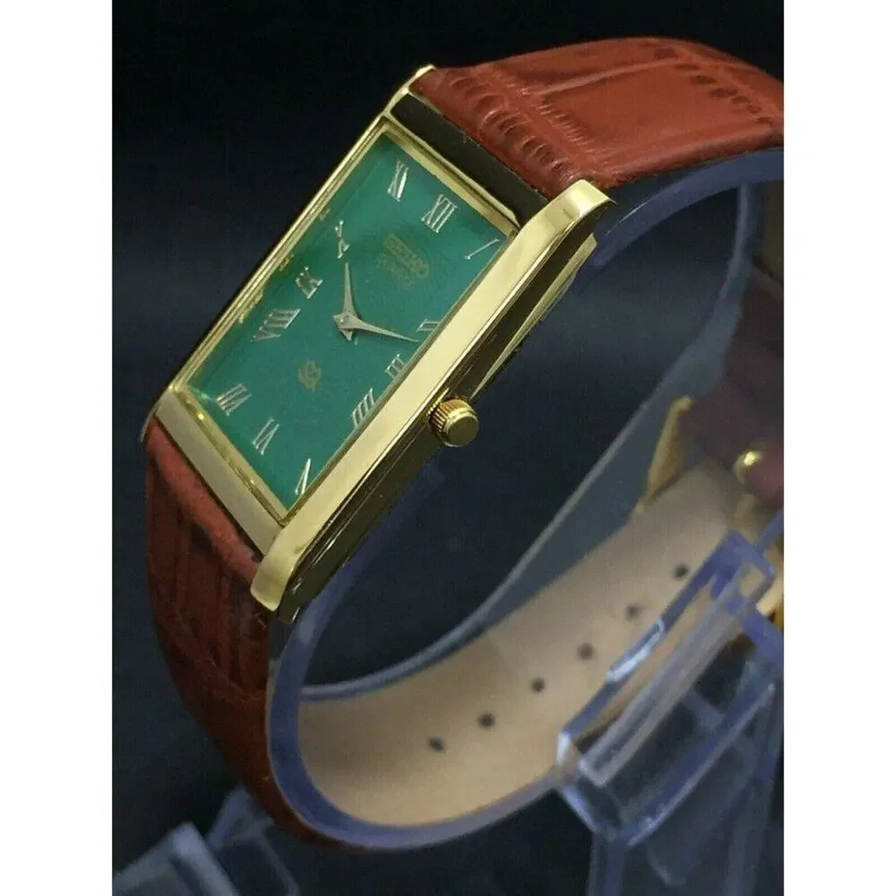 Vintage Style Seiko Quartz Mens Gold Watch & Green accents W/ Leather Strap